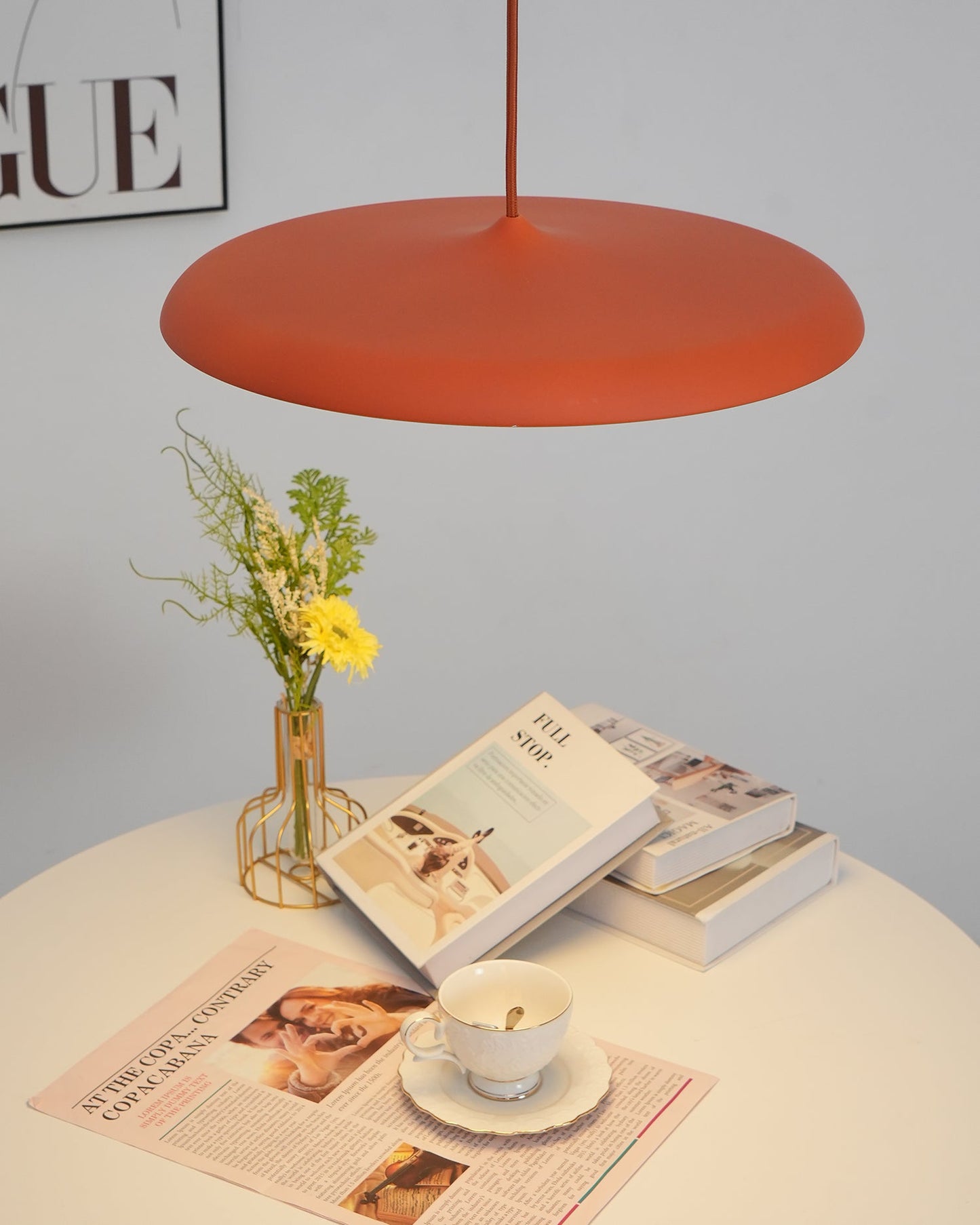 LumièrePure | Suspension Minimaliste avec Ambiance Chaleureuse