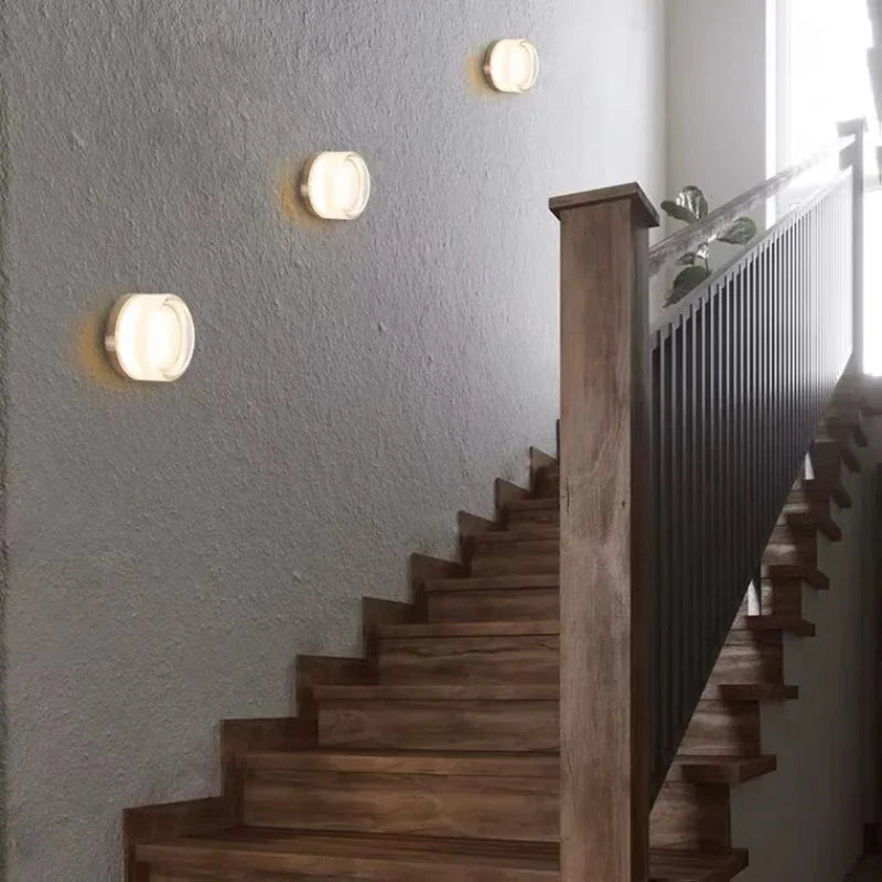 OrbisLuxe | Lampe Murale Ronde Élégante