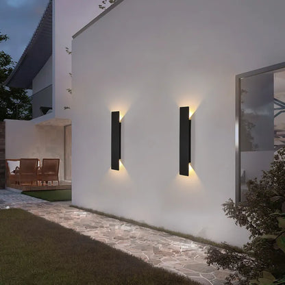 LumiAlu | Applique Murale Étanche et Élégante en Aluminium pour Jardin